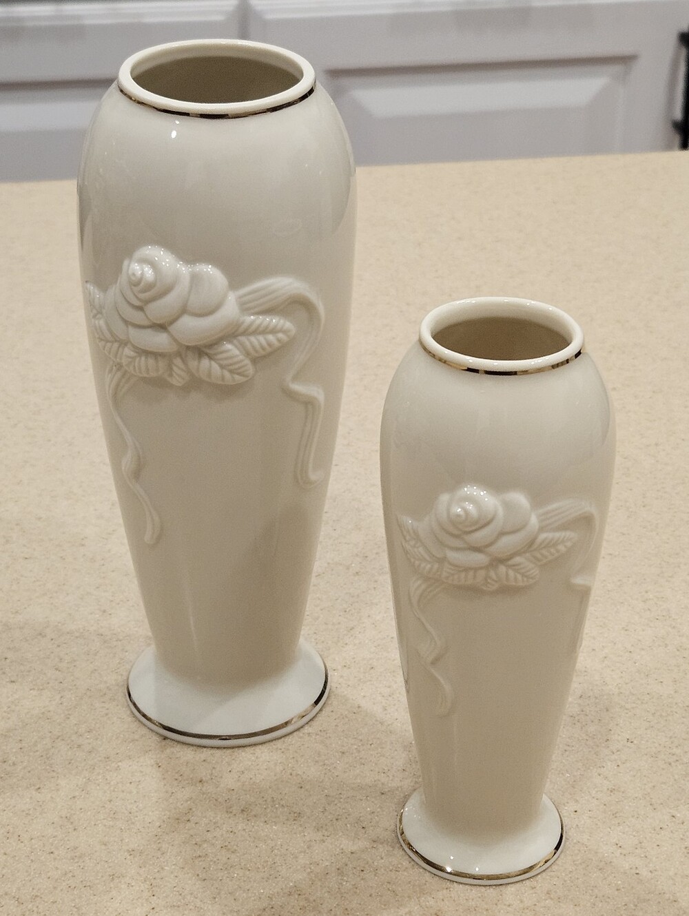 RARE PAIR LENOX ROSE BLOSSOM FLORAL FLOWER LEAF 24K GOLD VASE & BUD VASE DECOR